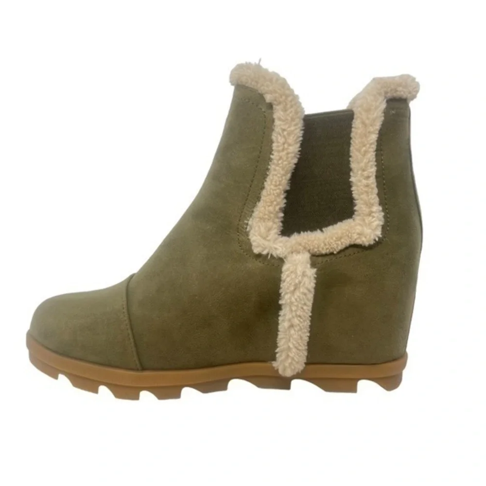 SUGAR Wedge Boots - Picture 4 of 11